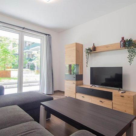 Corvin Modern Two Bedroom Apartment Free Parking 布达佩斯 外观 照片
