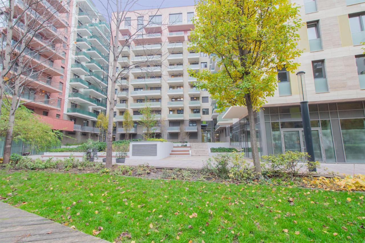 Corvin Modern Two Bedroom Apartment Free Parking 布达佩斯 外观 照片