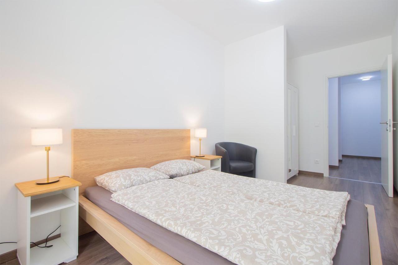 Corvin Modern Two Bedroom Apartment Free Parking 布达佩斯 外观 照片